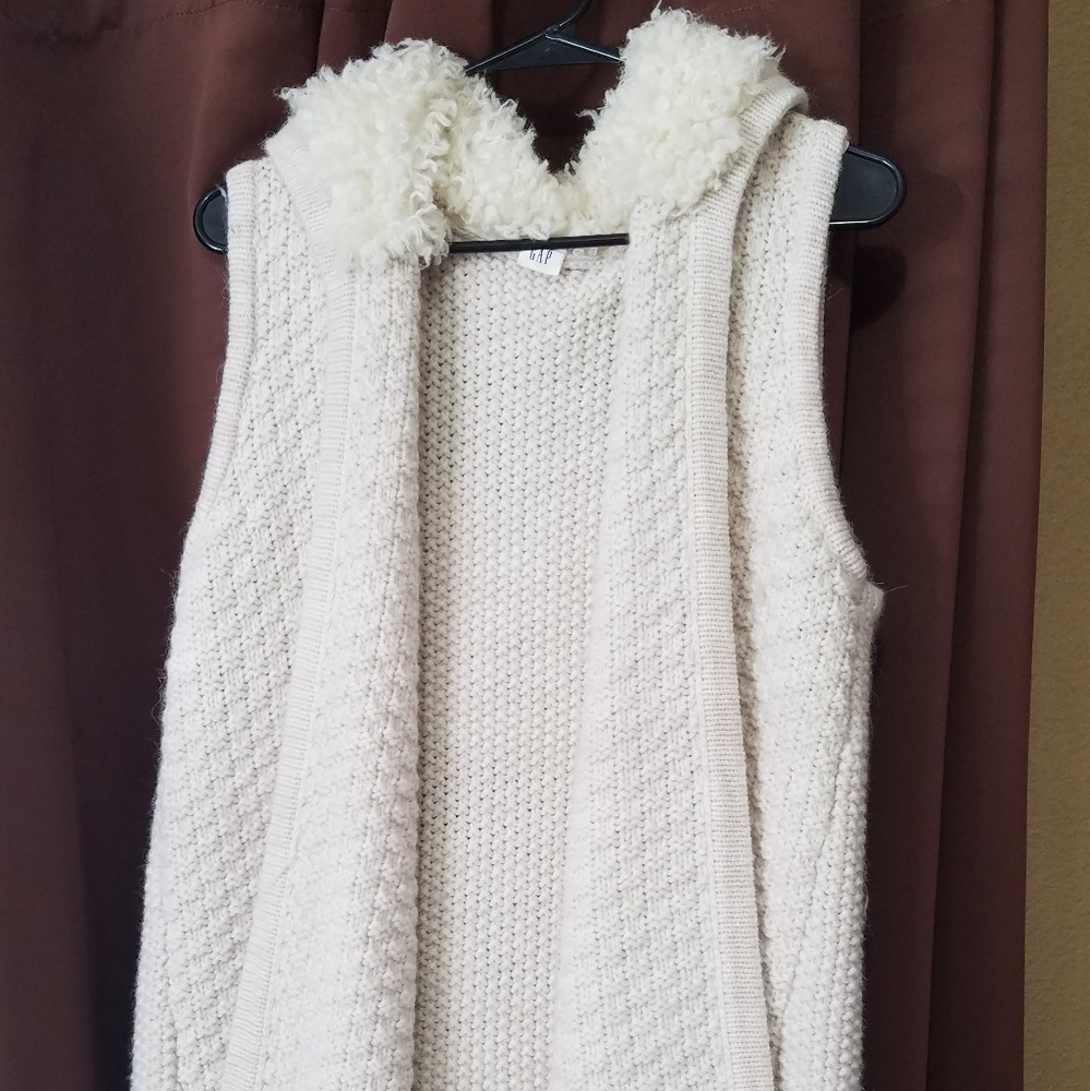 Gap Cardigan vest